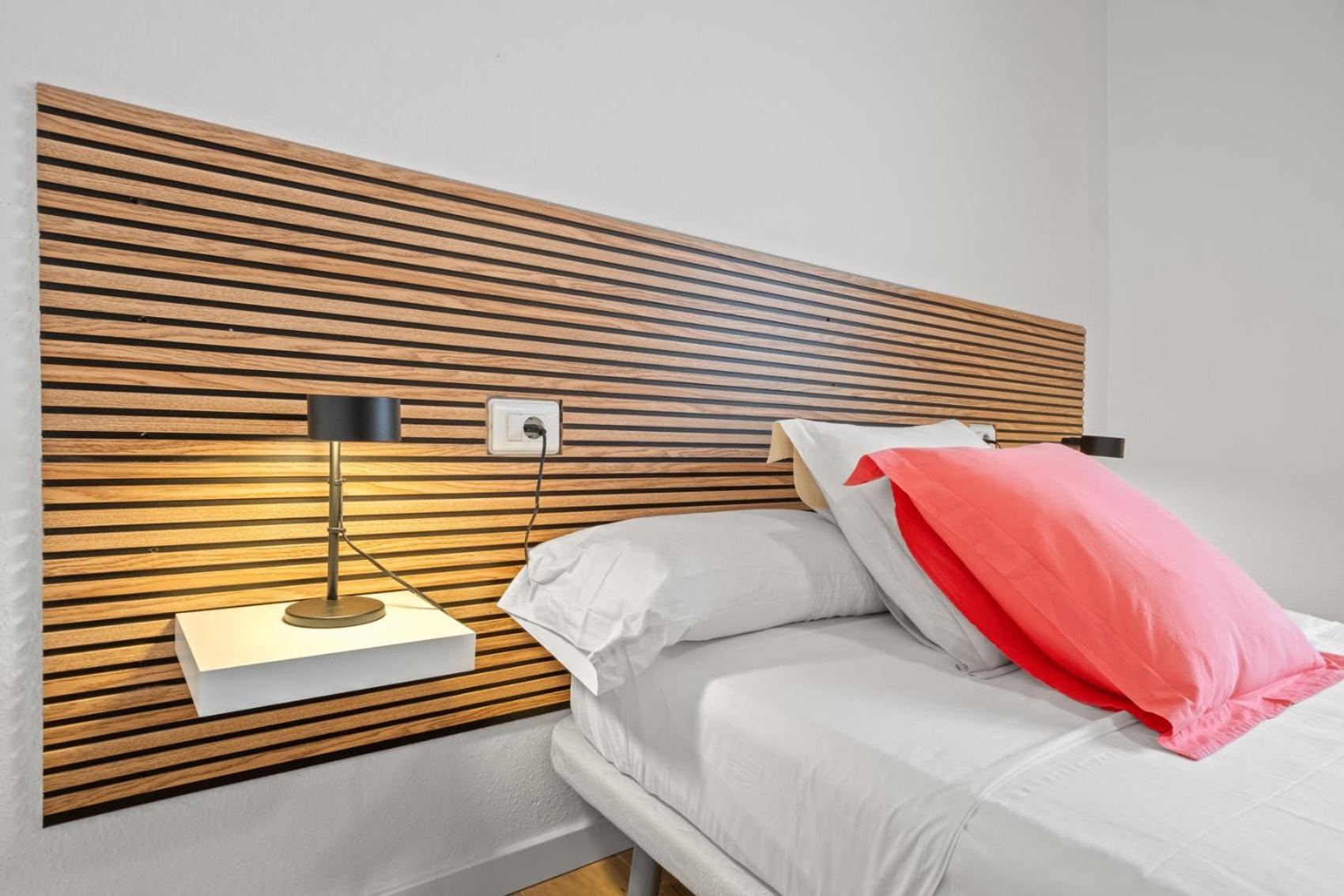 3 Dormitorios, 2 Banos Y Balcon Appartamento Málaga